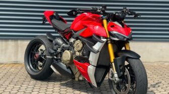 Ducati Streetfighter V4 S 2023 – 7 838 km – Essence – Boîte manuelle