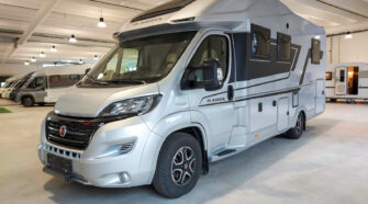 Camping-car Adria Matrix 670 DC 2021 – 35 000 km – Boîte auto – Diesel